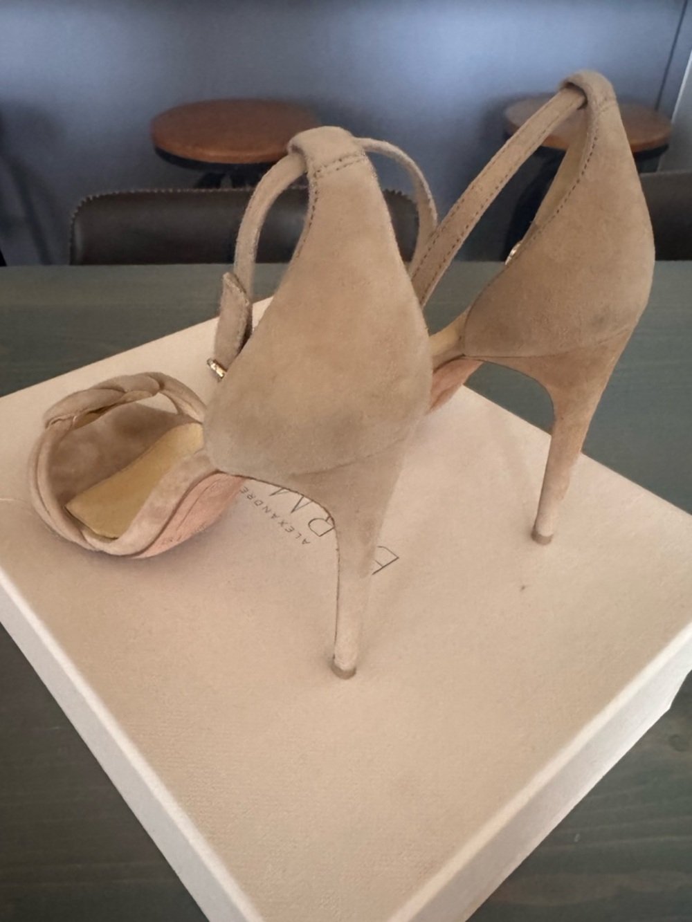 Alexandre Birman Nude Malica 100 Knotted Suede Ankle-Strap Heels - Picture 4 of 6